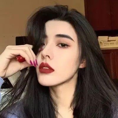拜金的女人
